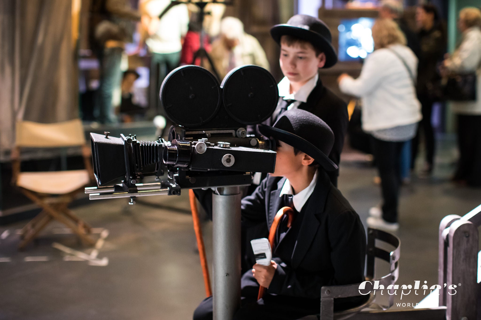 Des enfants jouent dans le Studio de Chaplin's World