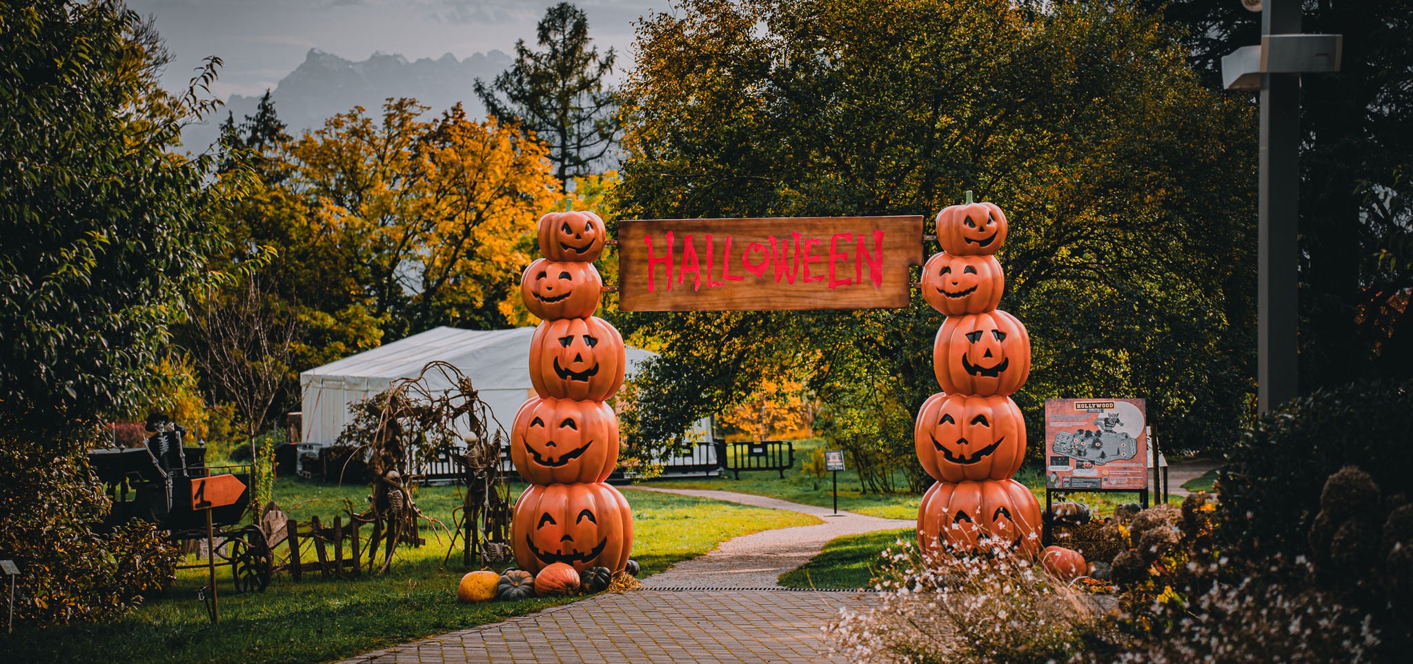 Entrée du parc pour Halloween